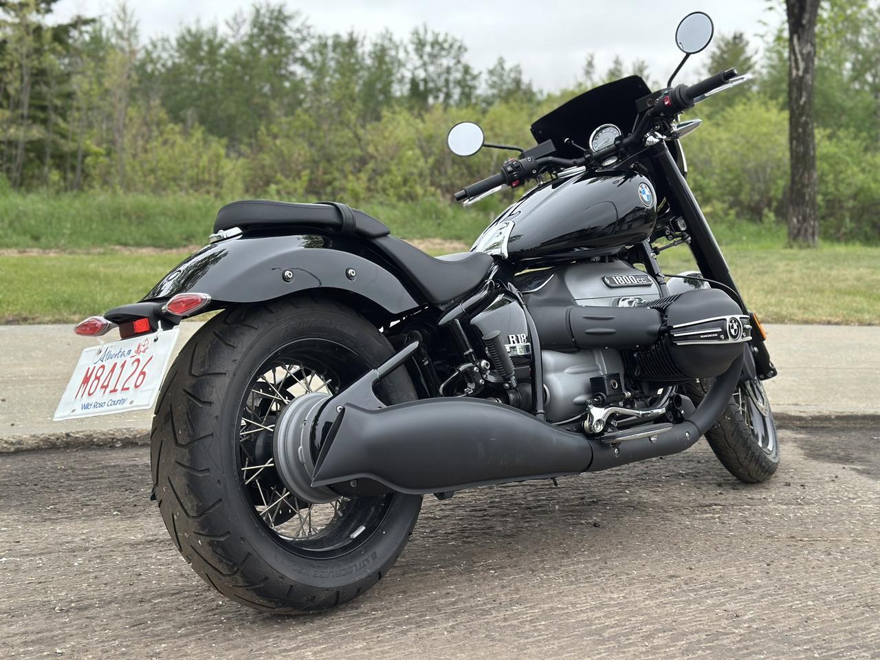 2021 BMW R18 Motorcycle Cruiser | Blackout Package | Multi Drive Modes | Cruise Control | Heated Grips | Tastefully Modified Redwater AB