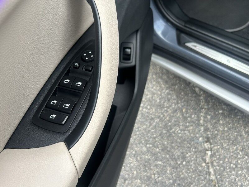 2021 BMW X1 sDrive28i - FROM FLORIDA - LEATHER - SUNROOF Webster MA