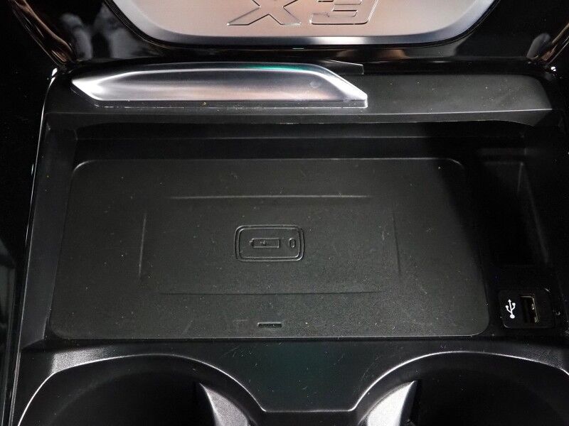 2021 BMW X3 sDrive30i *HEADS-UP DISPLAY, NAVIGATION, LIVE COCKPIT PRO, SAFTEY ALERTS, 360 VIEW CAMERAS, PANORAMA MOONROOF, VERNASCA LEATHER, HEATED SEATS/STEERING, COMFORT ACCESS, HARMAN/KARDON, WIRELESS CHARGING, ANDROID & APPLE Round Rock TX