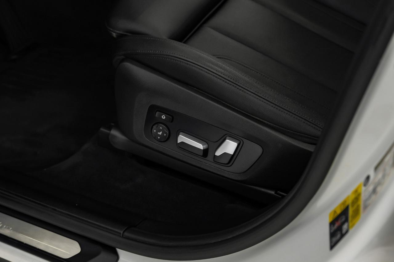 2021 BMW X3 xDrive30e AWD BLIND SPOT ASSIST LANE DEPARTURE WARNING NAVIGATION PANORMA Carrollton TX