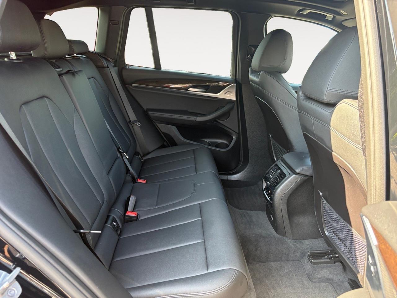 2021 BMW X3 xDrive30i, HEADSUP DISPLAY, APPLE CARPLAY/ANDROID AUTO, PANORAMIC MOONROOF, BLIND SPOT ALERT, LANE KEEP ASSIST, HEATED STEERING WHEEL & SEATS, POWER LIFTGATE, NAVIGATION, ONLY 1 OWNER, RIDE IN LUXURY! Virginia Beach VA