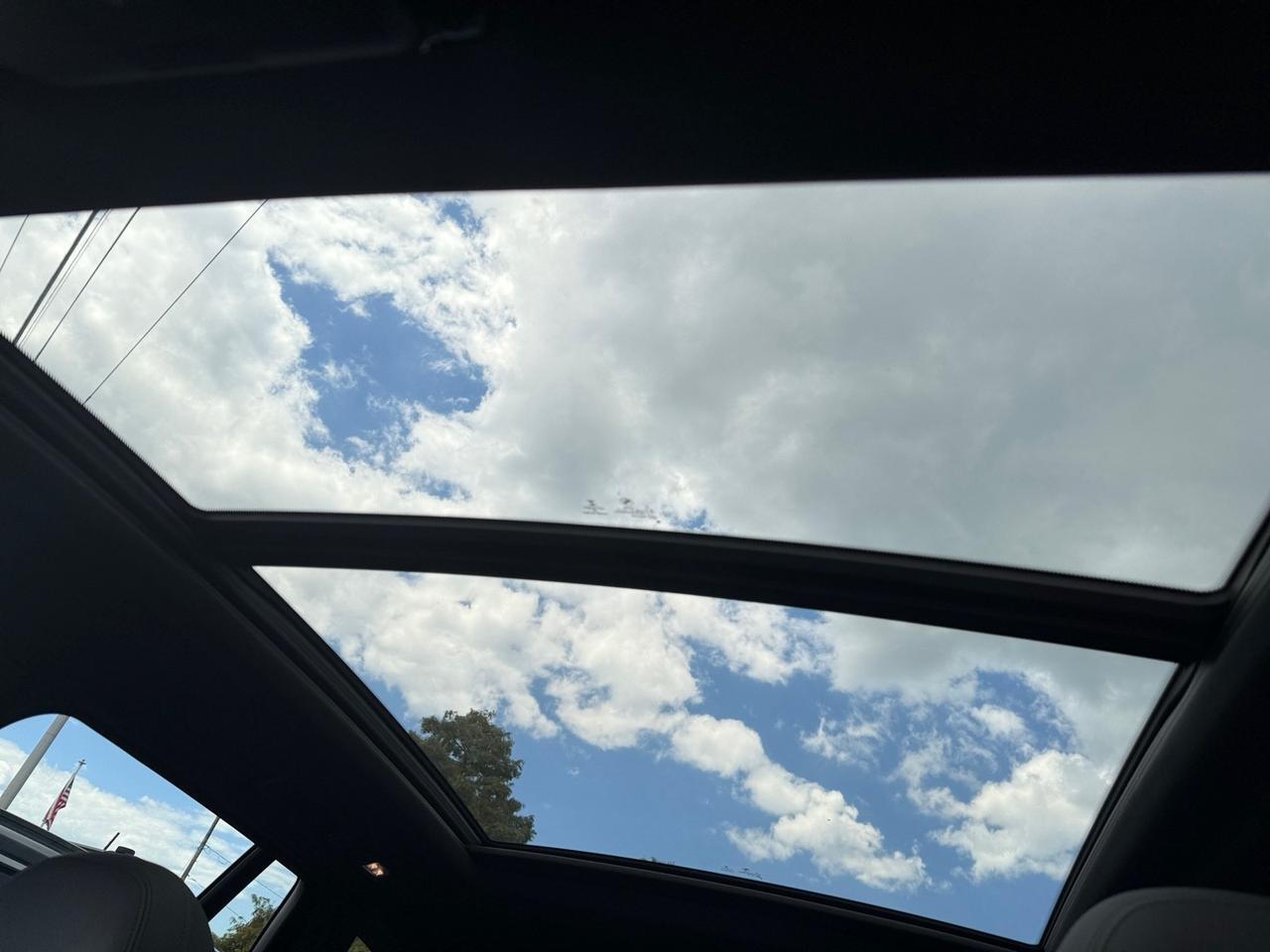 2021 BMW X3 xDrive30i, HEADSUP DISPLAY, APPLY CARPLAY/ANDROID AUTO, PANORAMIC MOONROOF, BLIND SPOT ALERT, LANE KEEP ASSIST, HEATED STEERING WHEEL & SEATS, POWER LIFTGATE, NAVIGATION, ONLY 1 OWNER, RIDE IN LUXURY! Norfolk VA