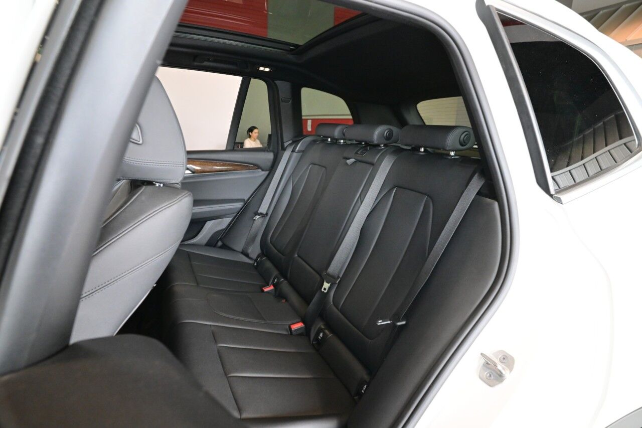 2021 BMW X3 xDrive30i, Pano Roof, Head-Up Display, CarPlay, Ambient Lighting Springfield NJ