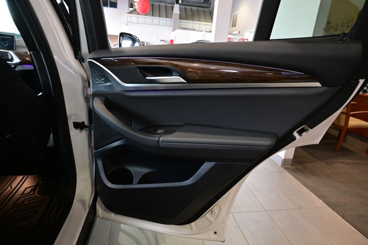 2021 BMW X3 xDrive30i, Pano Roof, Head-Up Display, CarPlay, Ambient Lighting Springfield NJ
