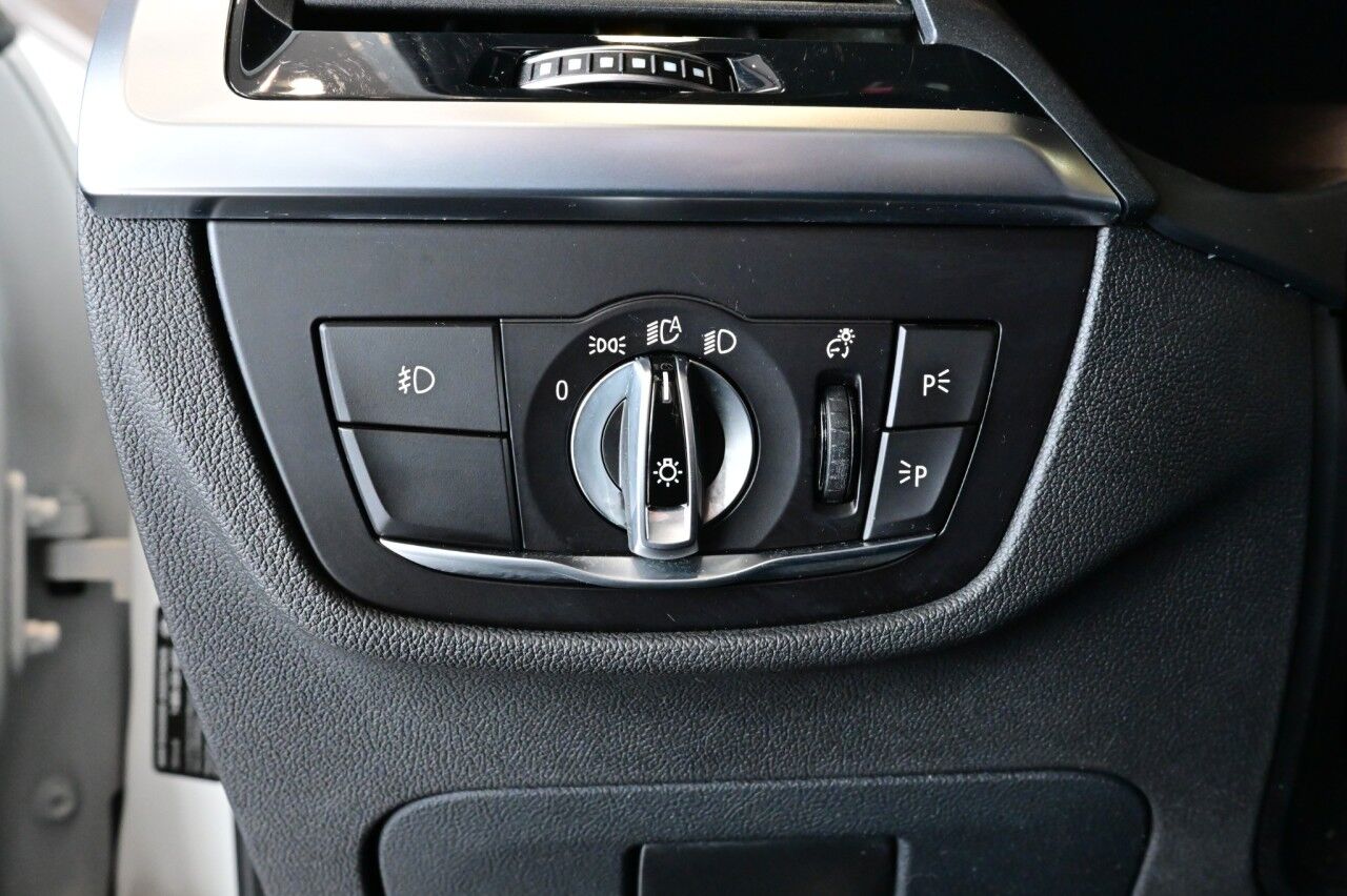 2021 BMW X3 xDrive30i, Pano Roof, Head-Up Display, CarPlay, Ambient Lighting Springfield NJ