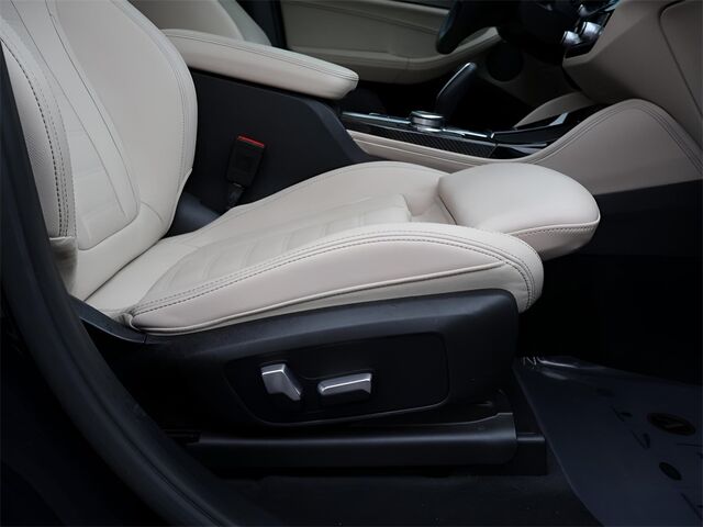 2021 BMW X4 M40i Oshkosh WI 2021 BMW X4 M40i Oshkosh WI