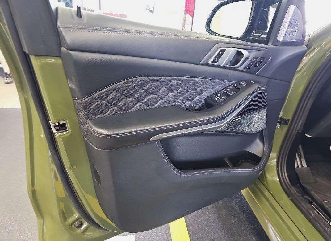 2021 BMW X5 M Competition Package Bowers &amp; Wilkins Sound Portland OR