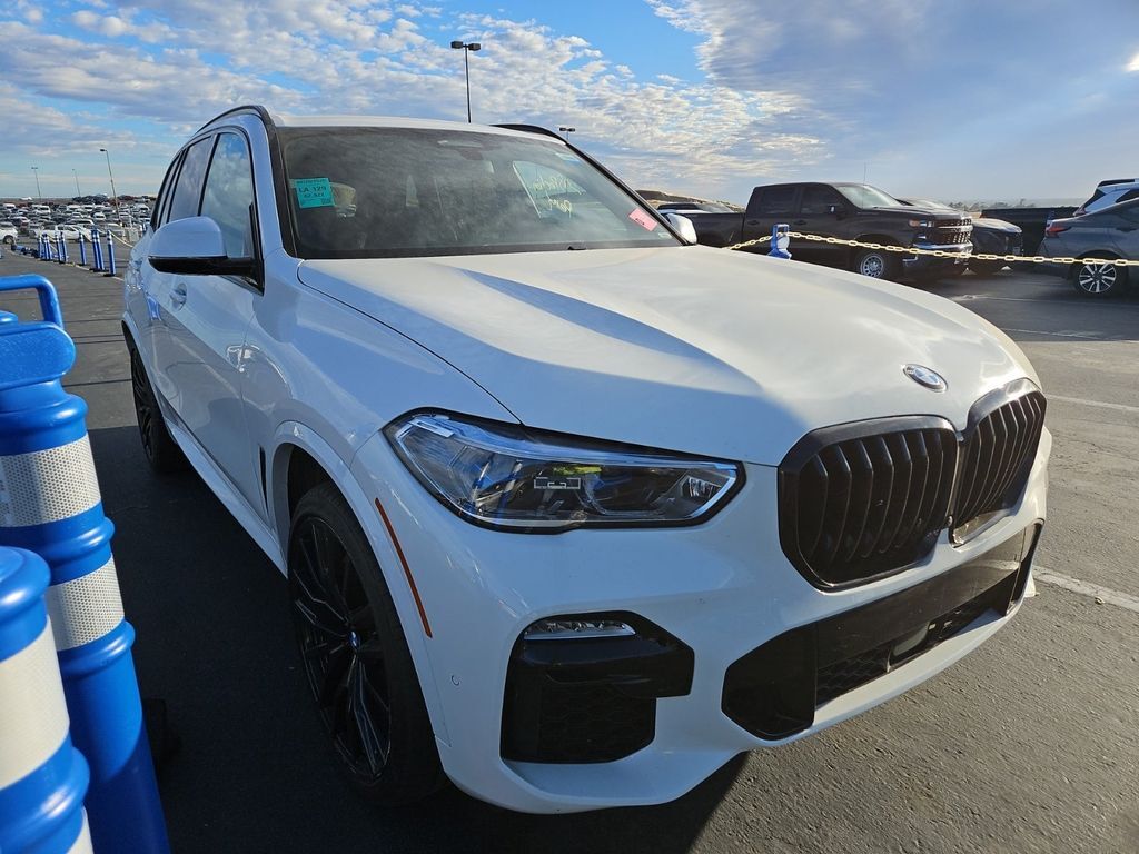 2021 BMW X5 M50i