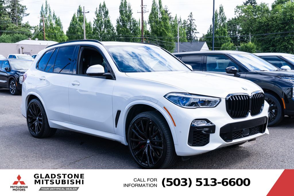 2021 BMW X5 M50i