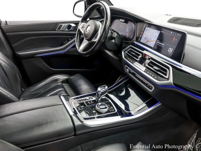 2021 BMW X5 M50i Willowbrook IL
