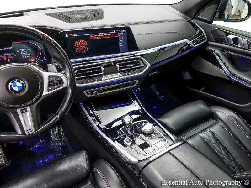 2021 BMW X5 M50i Willowbrook IL