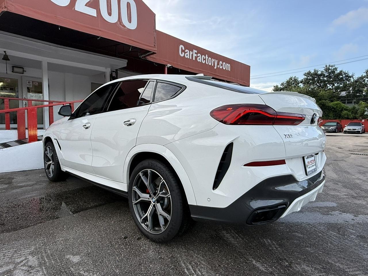 2021 BMW X6 M50i Hollywood FL