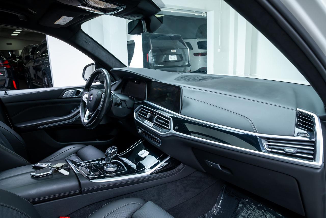 2021 BMW X7 ALPINA XB7 Adaptive Cruise Second Row Captains Chairs Portland OR