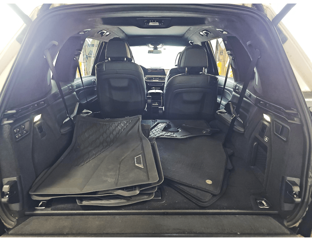 2021 BMW X7 ALPINA XB7 Adaptive Cruise Second Row Captains Chairs Portland OR