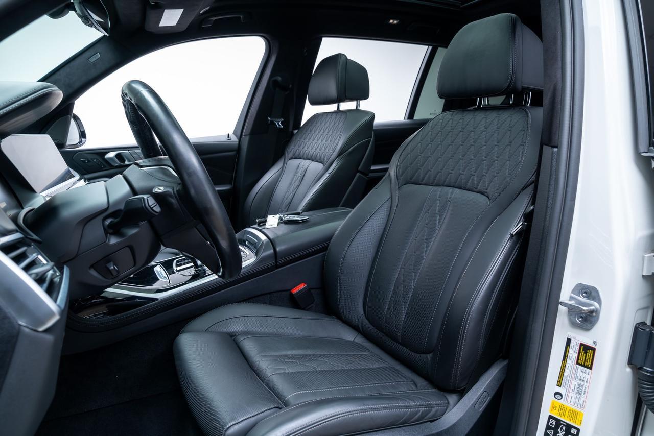 2021 BMW X7 ALPINA XB7 Adaptive Cruise Second Row Captains Chairs Portland OR