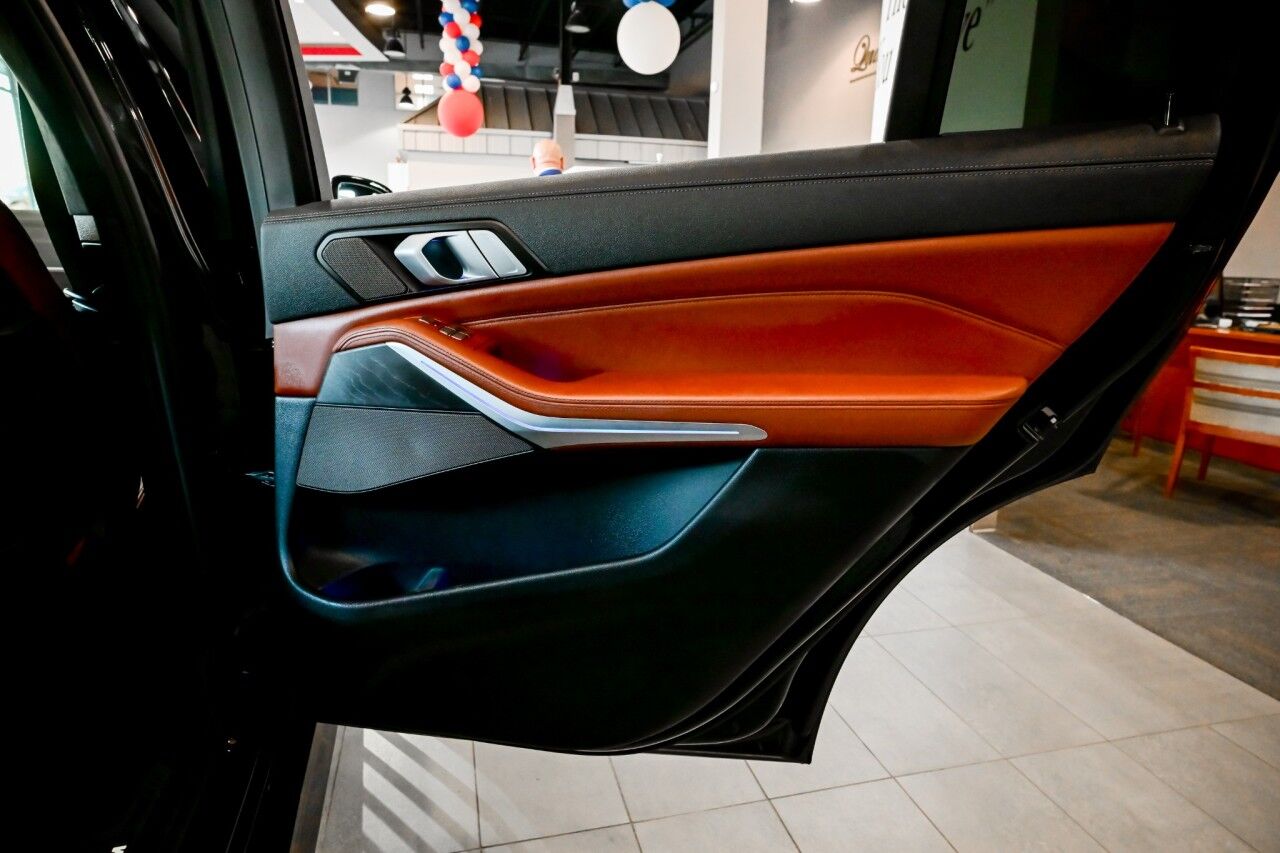 2021 BMW X7 M50i, 21'' Wheels, Panoramic Sky Lounge LED Roof, Executive and Cold Weather Pkg Springfield NJ