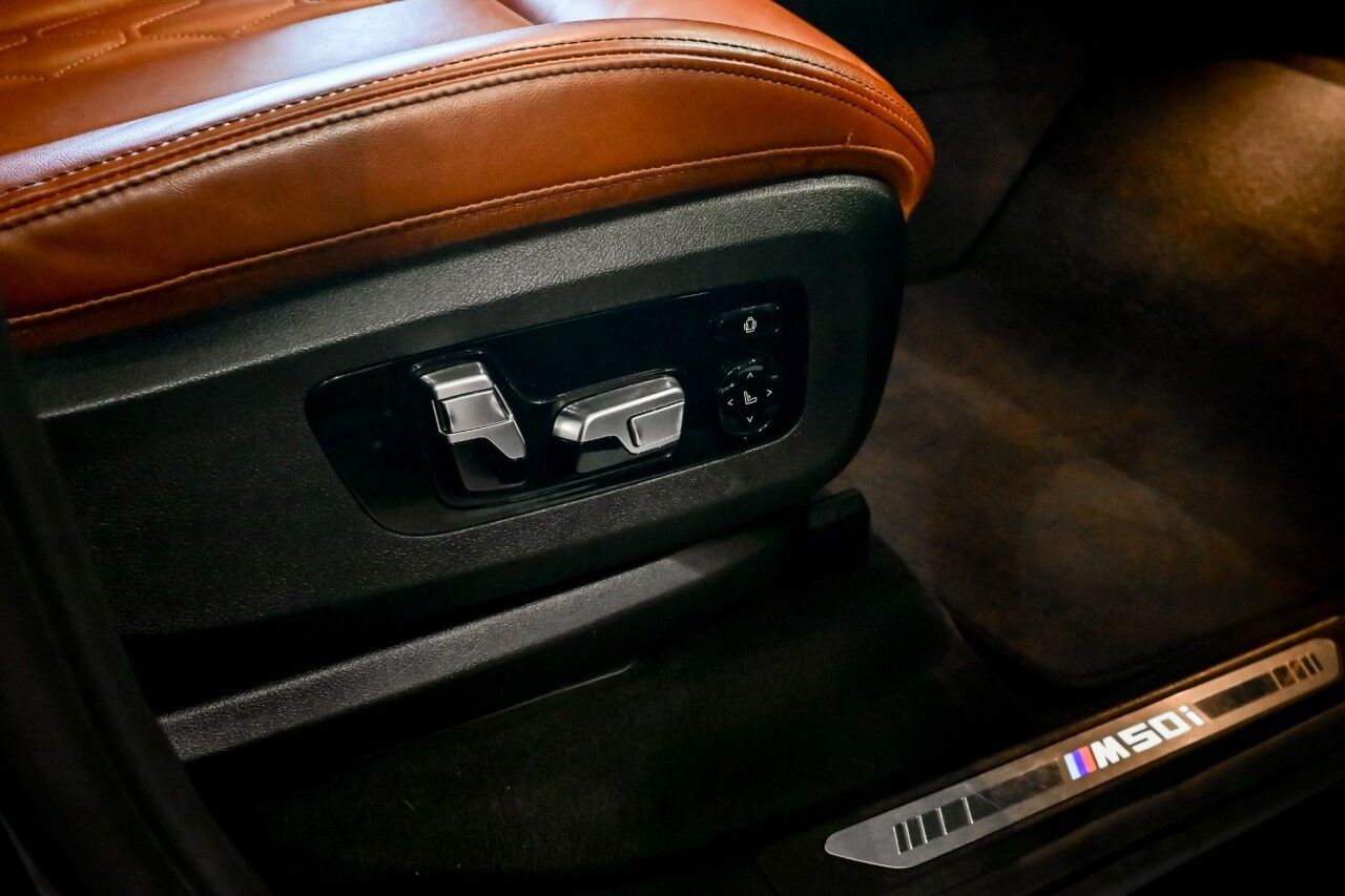 2021 BMW X7 M50i, 21'' Wheels, Panoramic Sky Lounge LED Roof, Executive and Cold Weather Pkg Springfield NJ