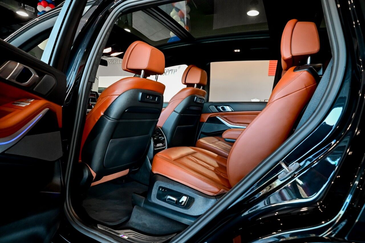2021 BMW X7 M50i, 21'' Wheels, Panoramic Sky Lounge LED Roof, Executive and Cold Weather Pkg Springfield NJ