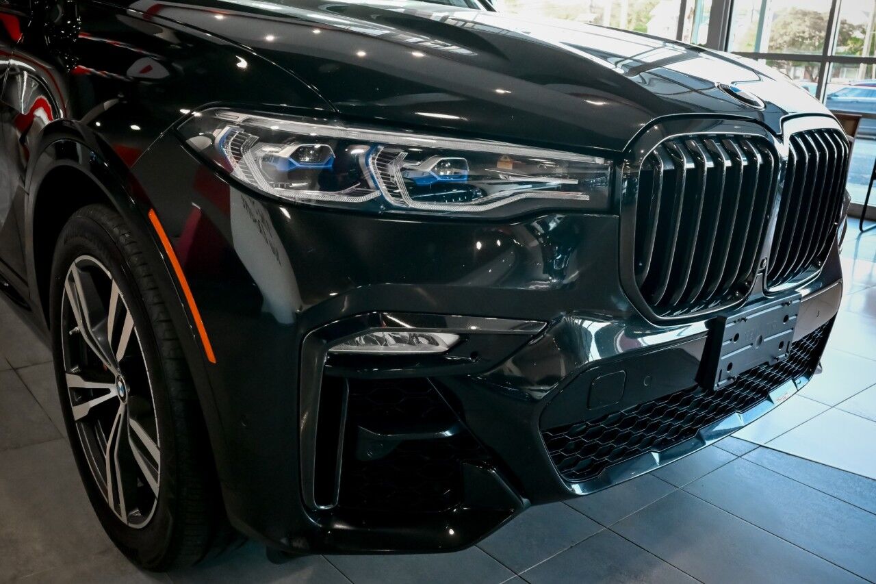2021 BMW X7 M50i, 21'' Wheels, Panoramic Sky Lounge LED Roof, Executive and Cold Weather Pkg Springfield NJ