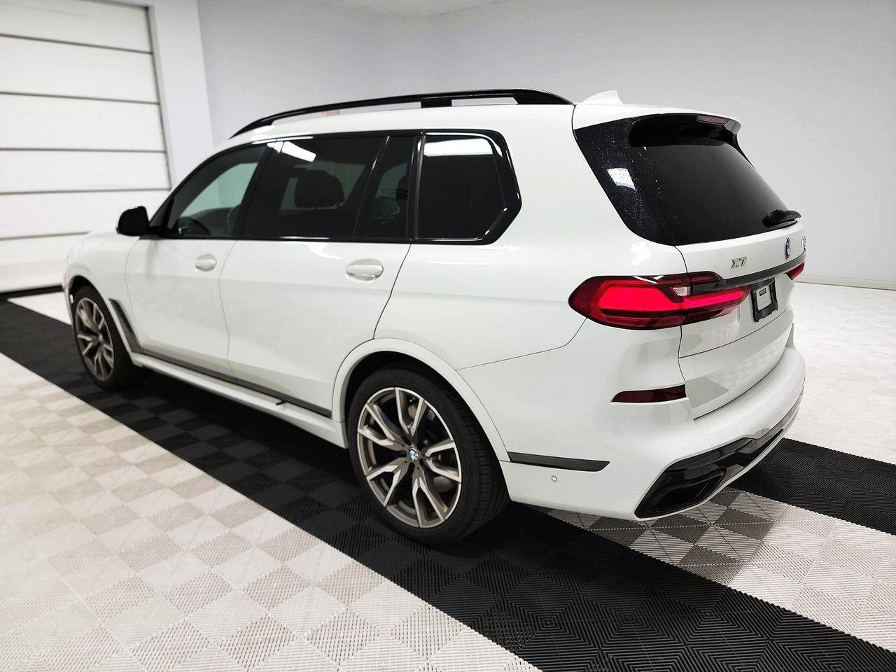 2021 BMW X7 M50i Active Suspension Head-Up Display Portland OR