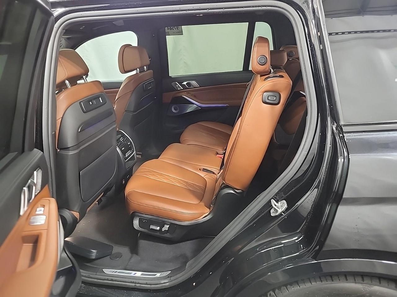 2021 BMW X7 M50i Bowers &amp; Wilkins Sound Massage Seats Portland OR