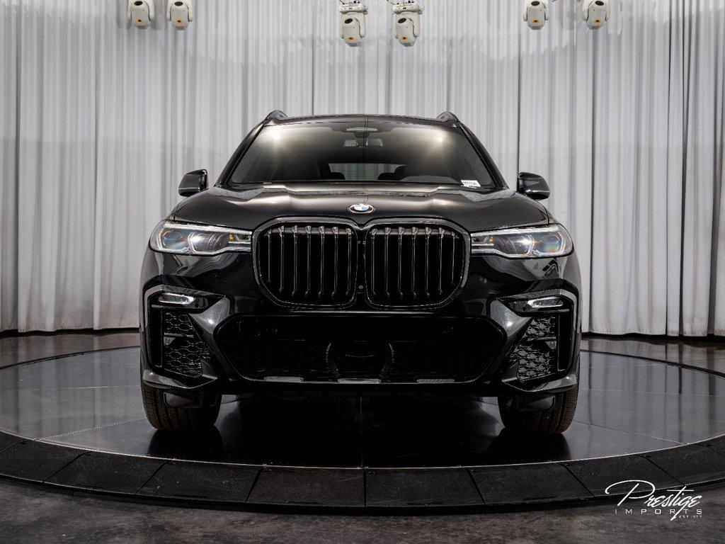2021 BMW X7 M50i