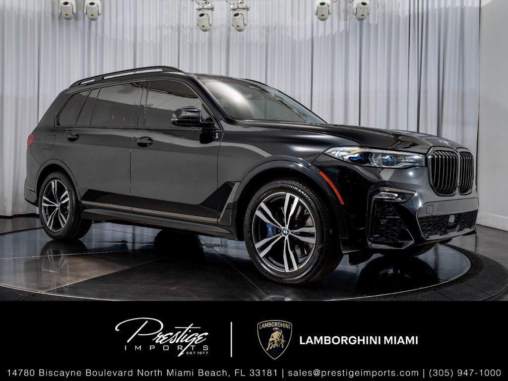 2021 BMW X7 M50i