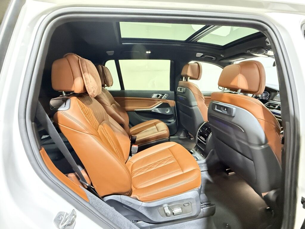 2021 BMW X7 M50i Sports 4.4L V8 Maumee OH