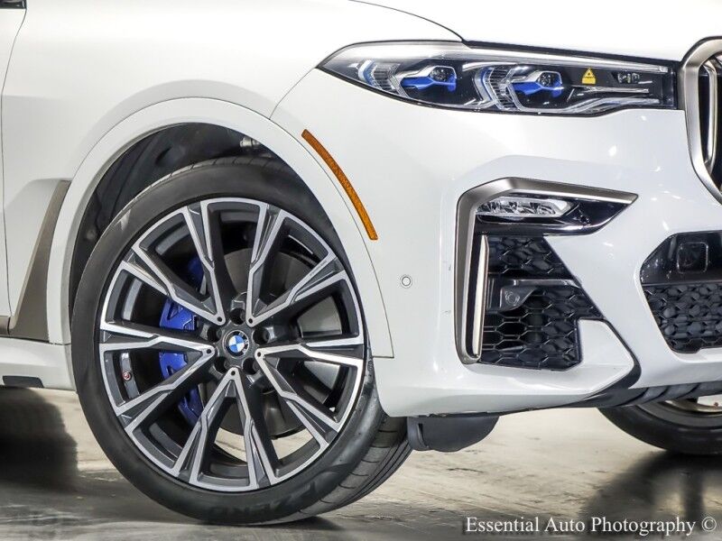 2021 BMW X7 M50i