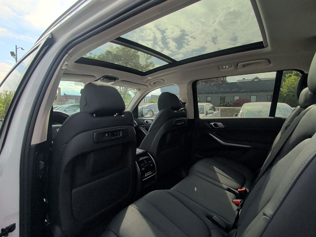 2021 BMW X7 xDrive40i Worcester MA