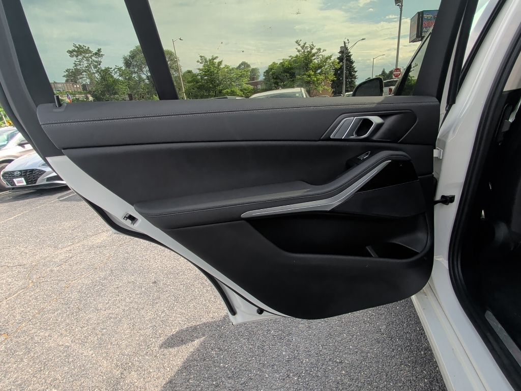 2021 BMW X7 xDrive40i Worcester MA