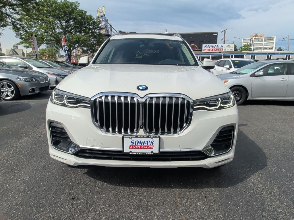 2021 BMW X7 xDrive40i