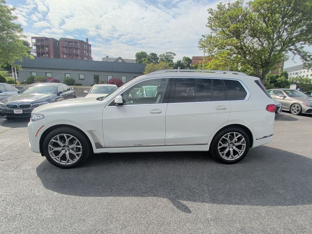 2021 BMW X7 xDrive40i