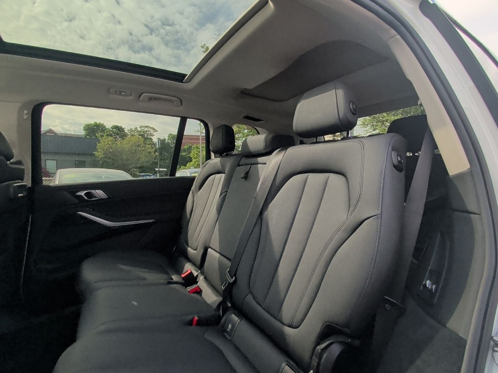 2021 BMW X7 xDrive40i Worcester MA