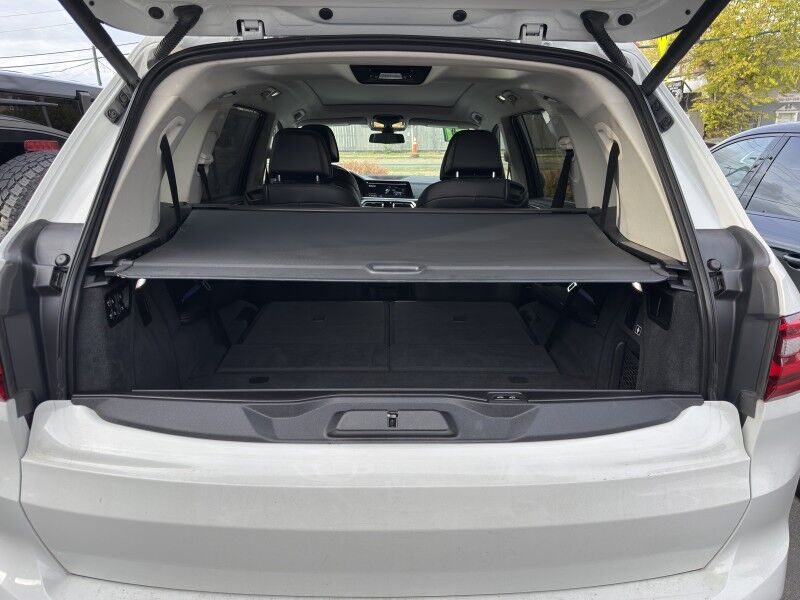 2021 BMW X7 xDrive40i w/ Sports Activity Package Arlington VA