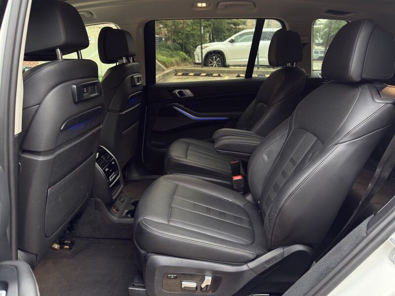 2021 BMW X7 xDrive40i w/ Sports Activity Package Arlington VA