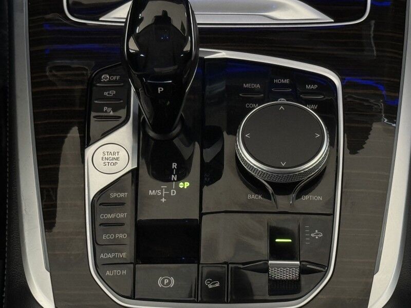 2021 BMW X7 xDrive40i w/ Sports Activity Package Arlington VA