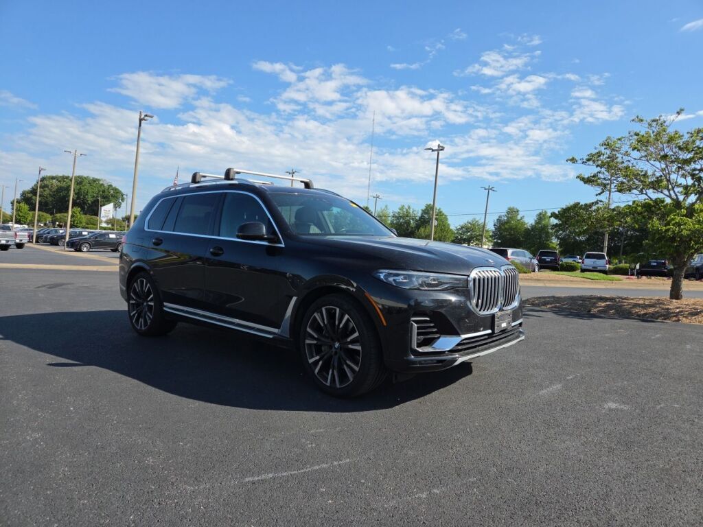 2021 BMW X7