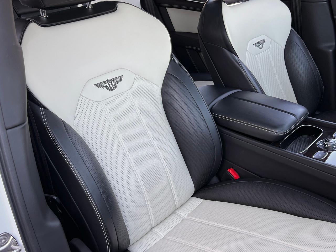 2021 Bentley Bentayga Hybrid Base Indianapolis IN