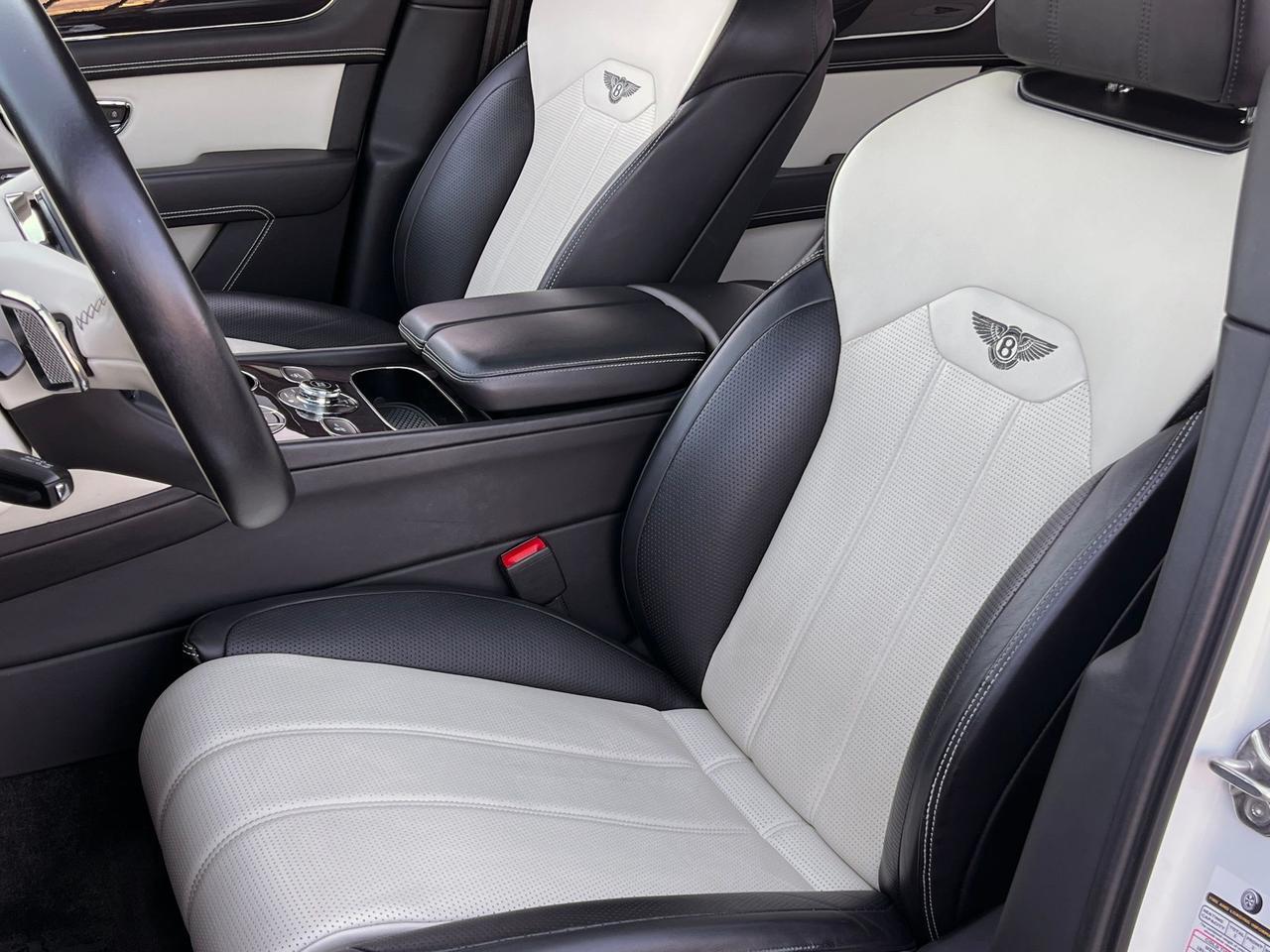 2021 Bentley Bentayga Hybrid Base Indianapolis IN