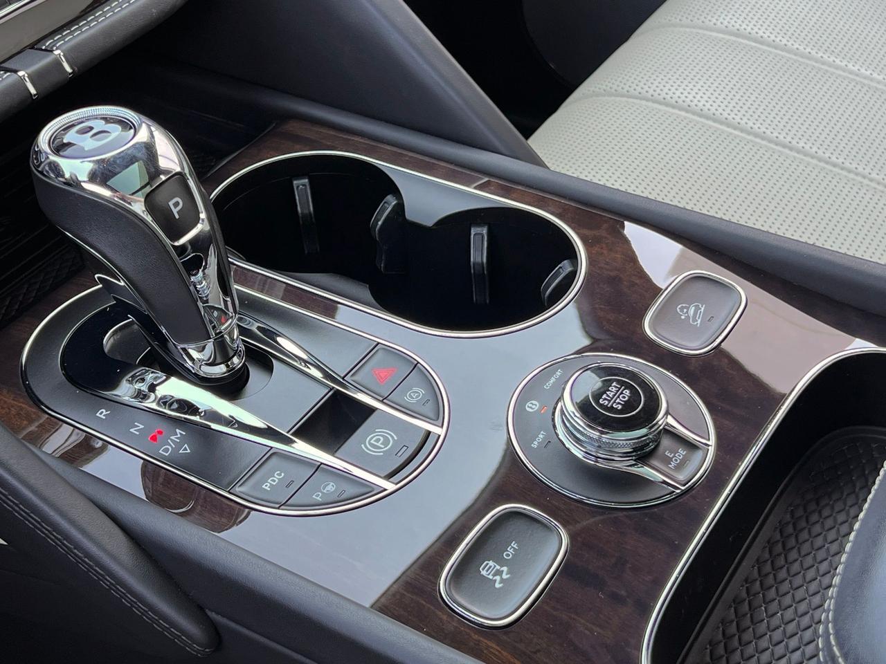 2021 Bentley Bentayga Hybrid Base Indianapolis IN