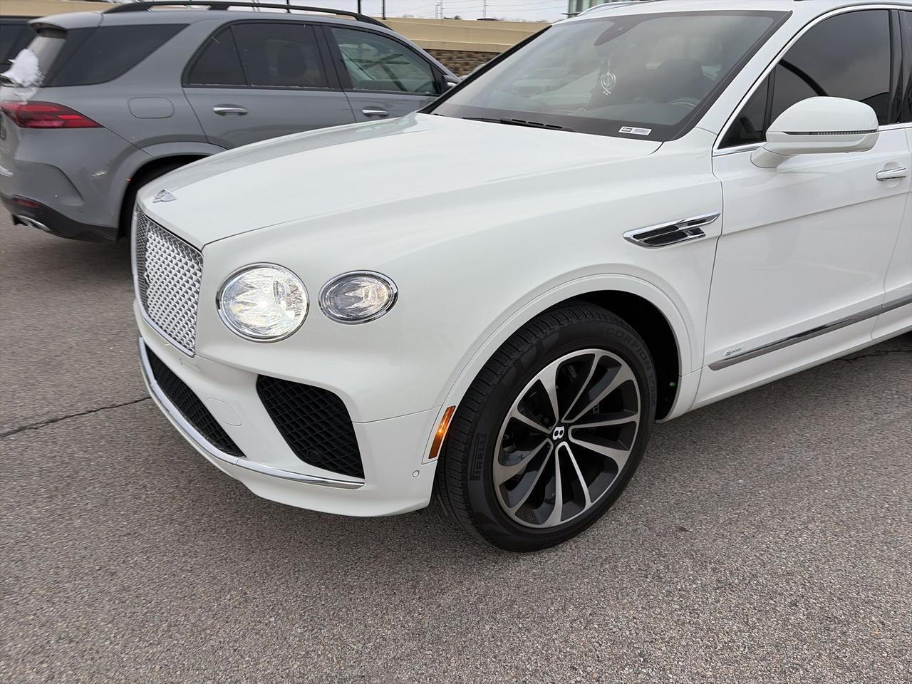 2021 Bentley Bentayga Hybrid Base Indianapolis IN
