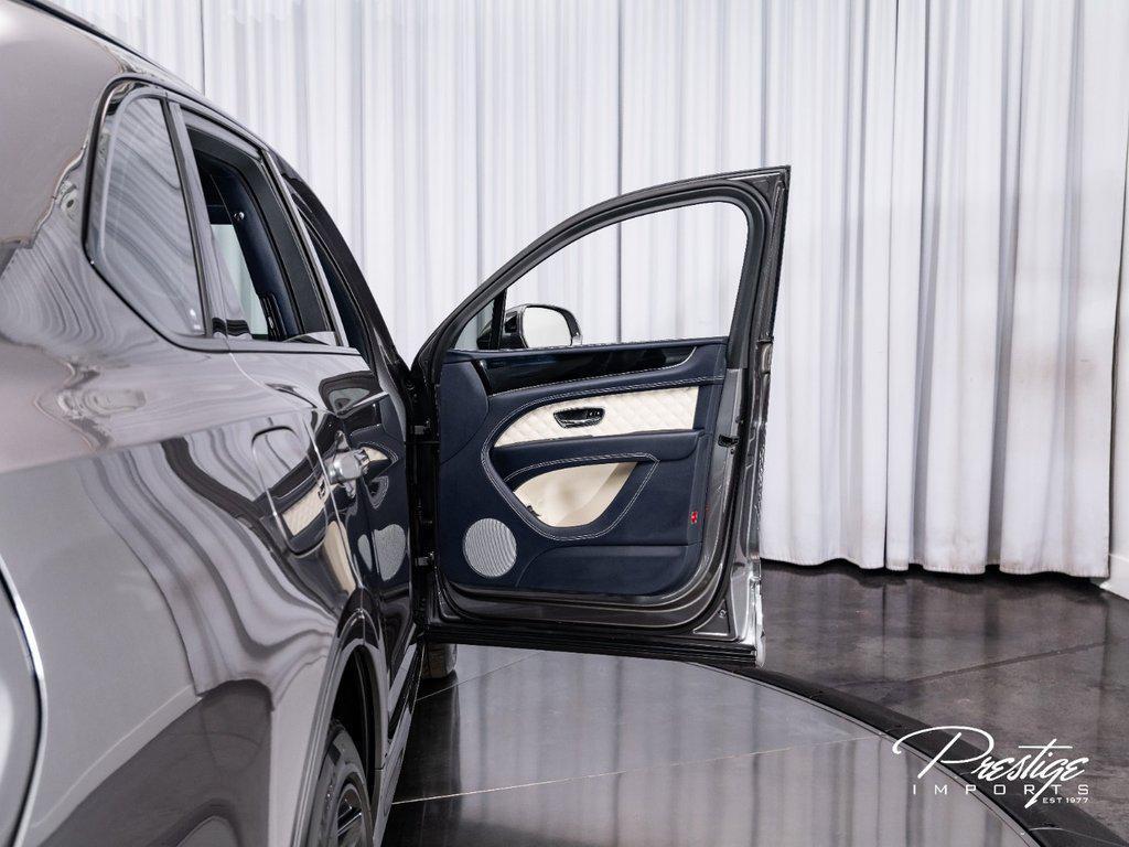 2021 Bentley Bentayga V8 AWD North Miami Beach FL