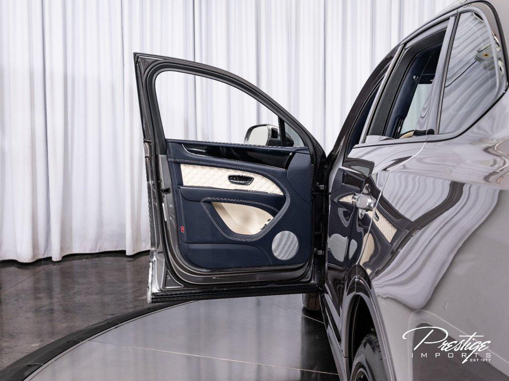 2021 Bentley Bentayga V8 AWD North Miami Beach FL