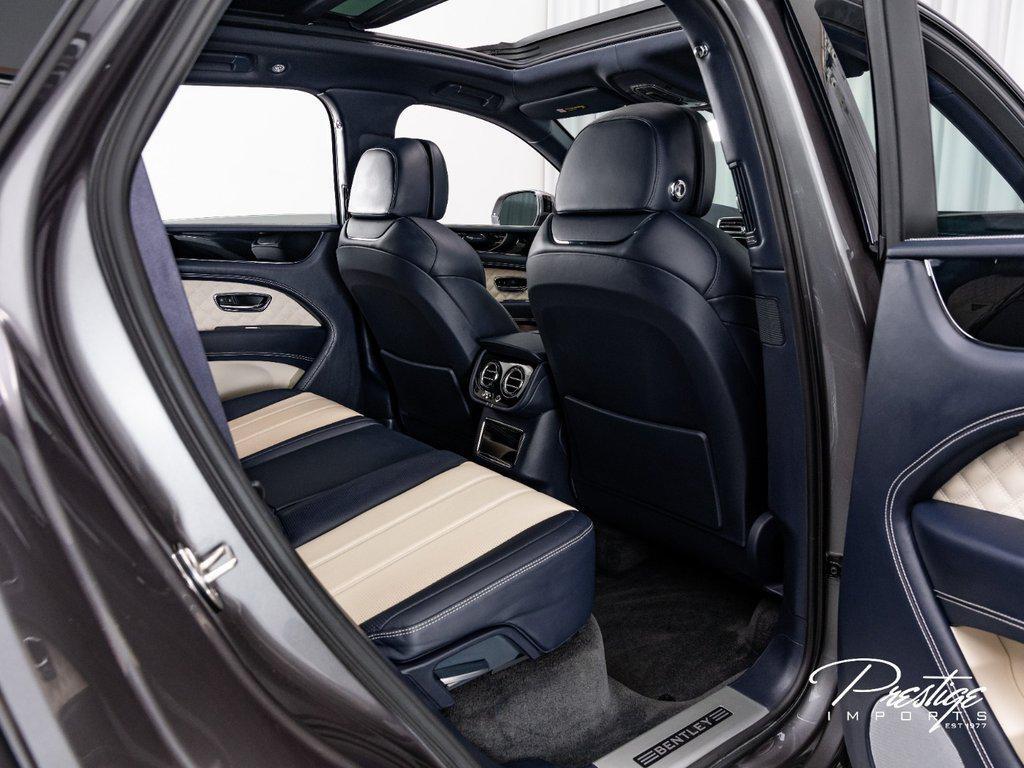 2021 Bentley Bentayga V8 AWD North Miami Beach FL