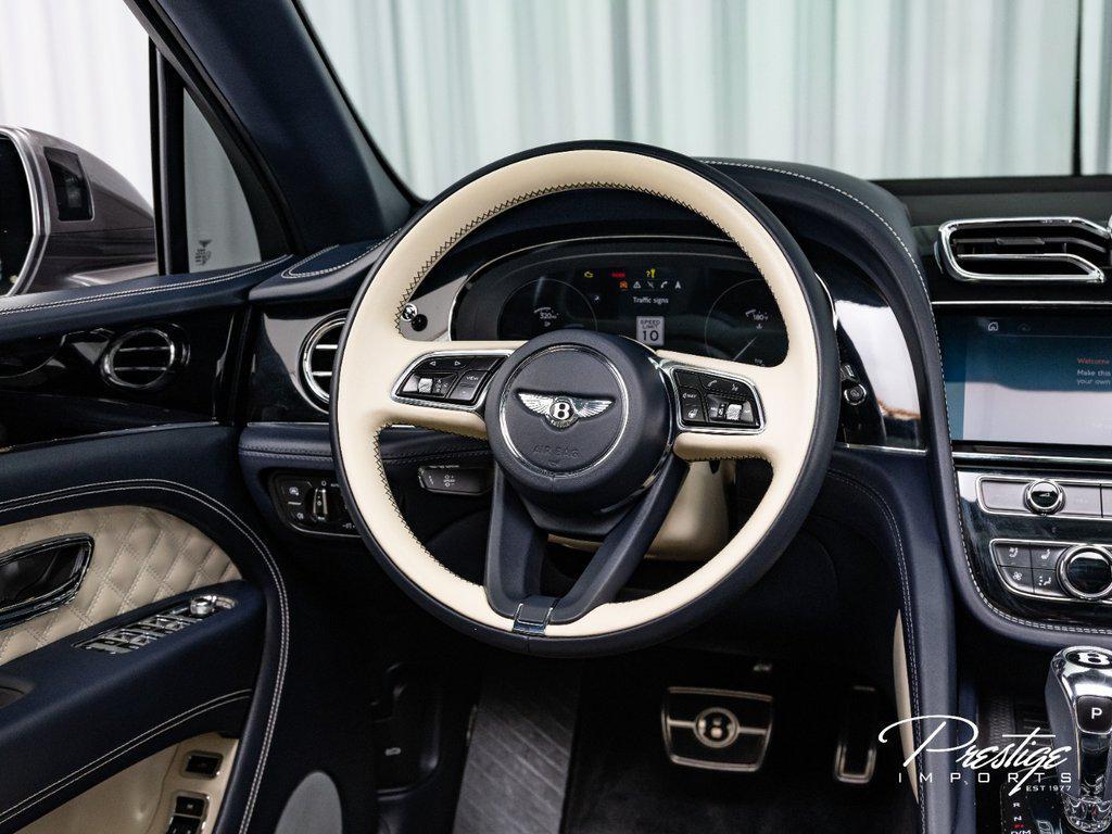 2021 Bentley Bentayga V8 AWD North Miami Beach FL