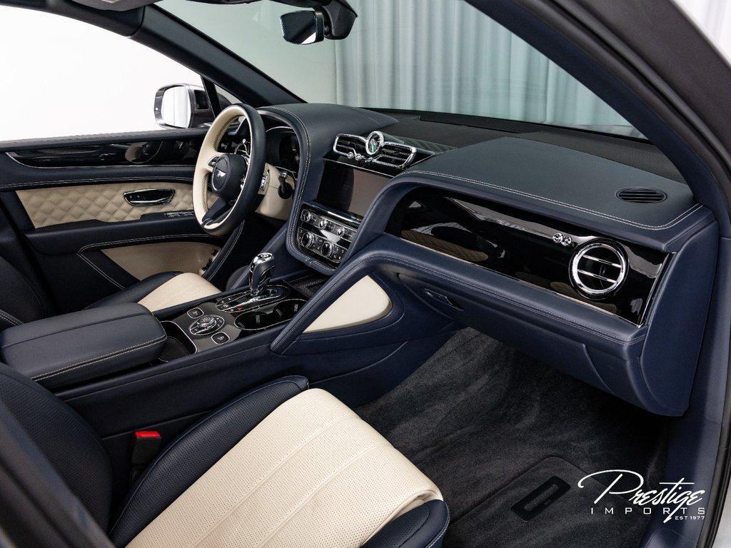 2021 Bentley Bentayga V8 AWD North Miami Beach FL