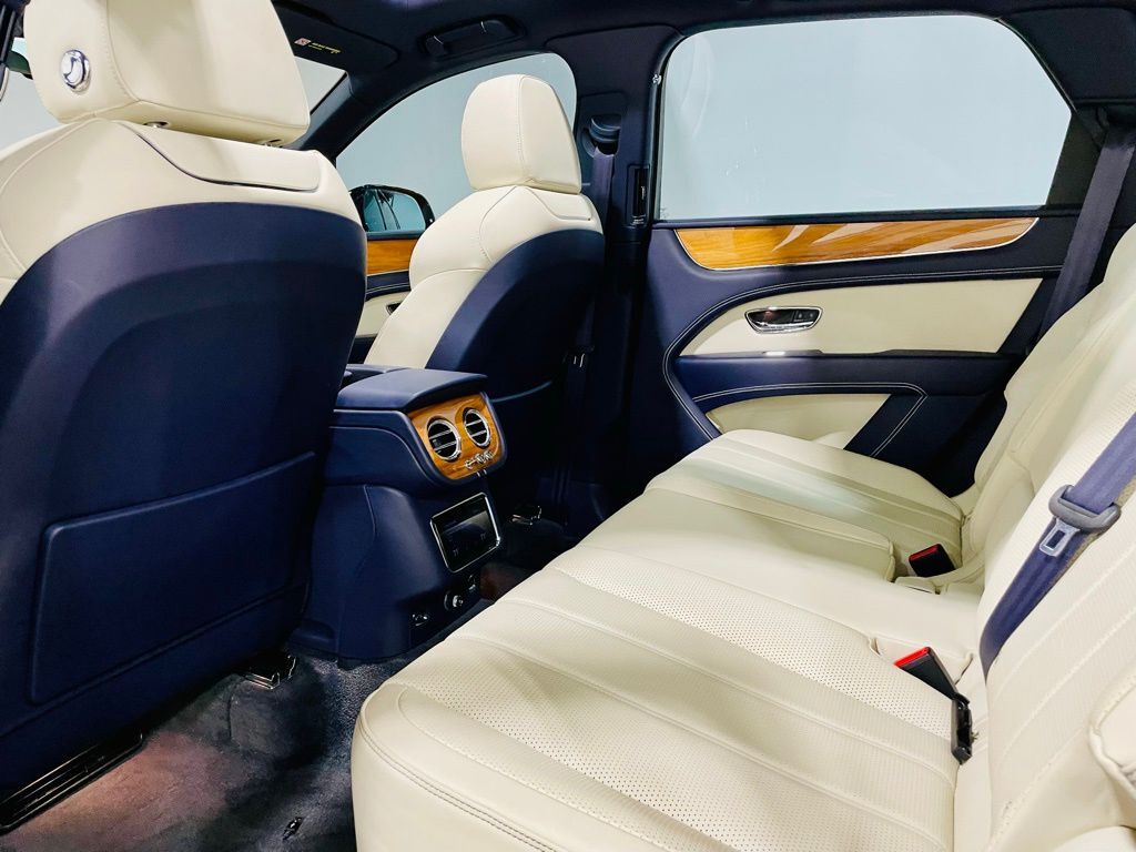 2021 Bentley Bentayga V8 Jersey City NJ