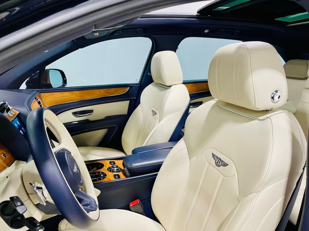 2021 Bentley Bentayga V8 Jersey City NJ