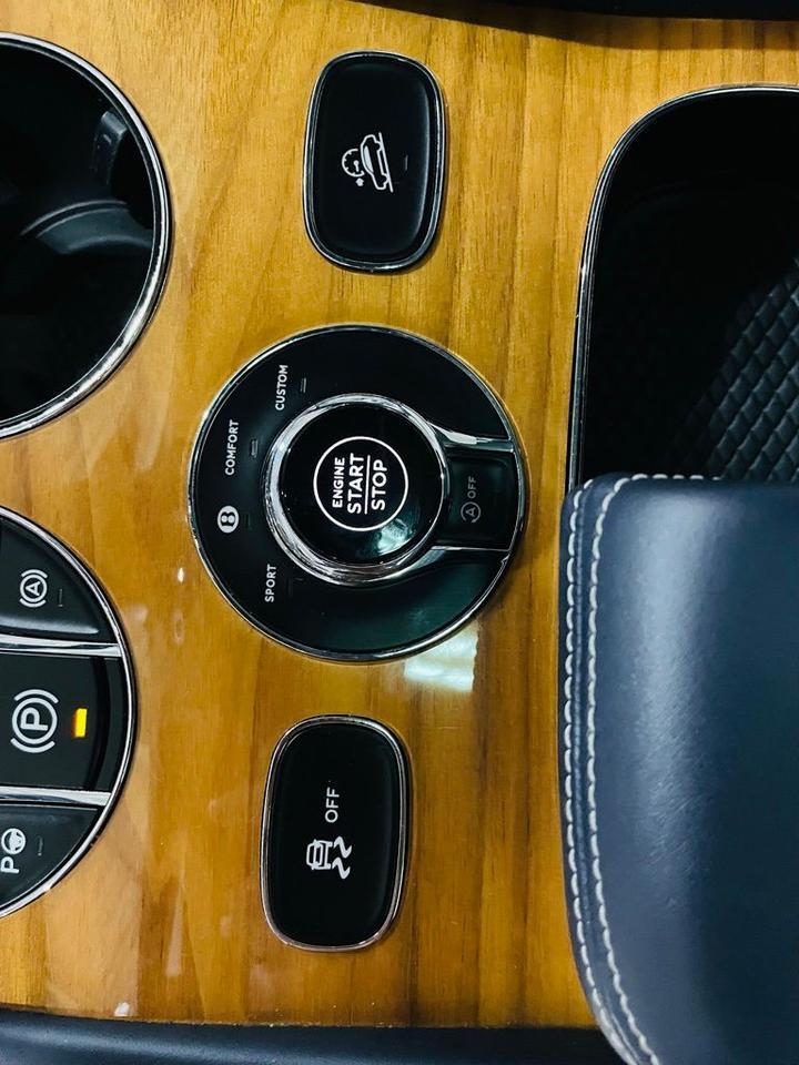 2021 Bentley Bentayga V8 Jersey City NJ